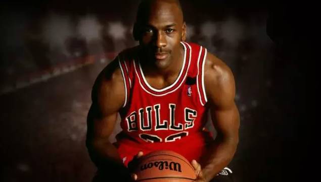 正是她能被 正是她能被