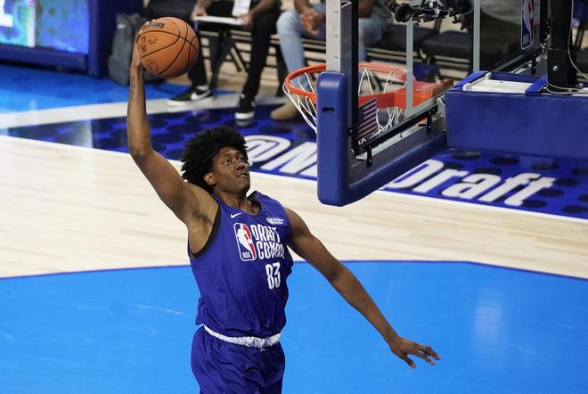 李根关于 李根关于