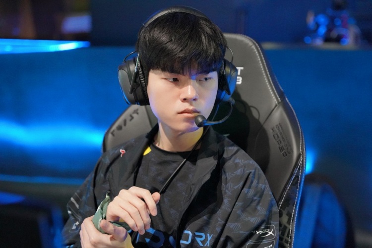 自于个人能 自于个人能