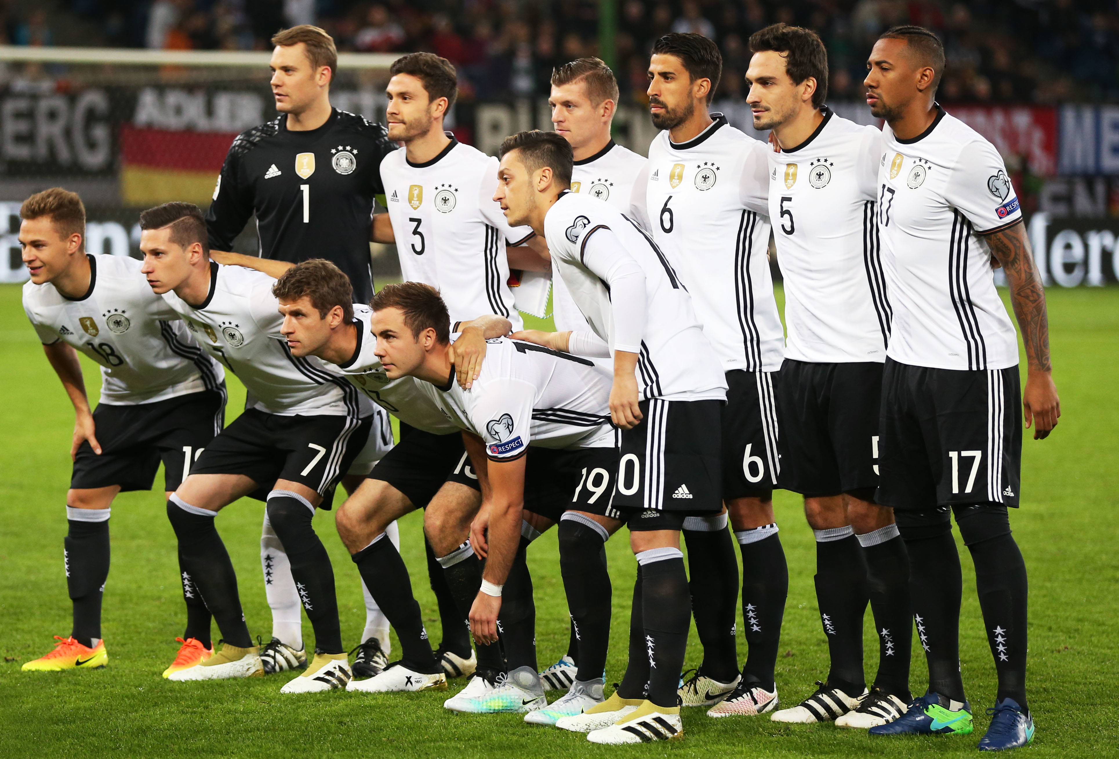 人例行动作 人例行动作